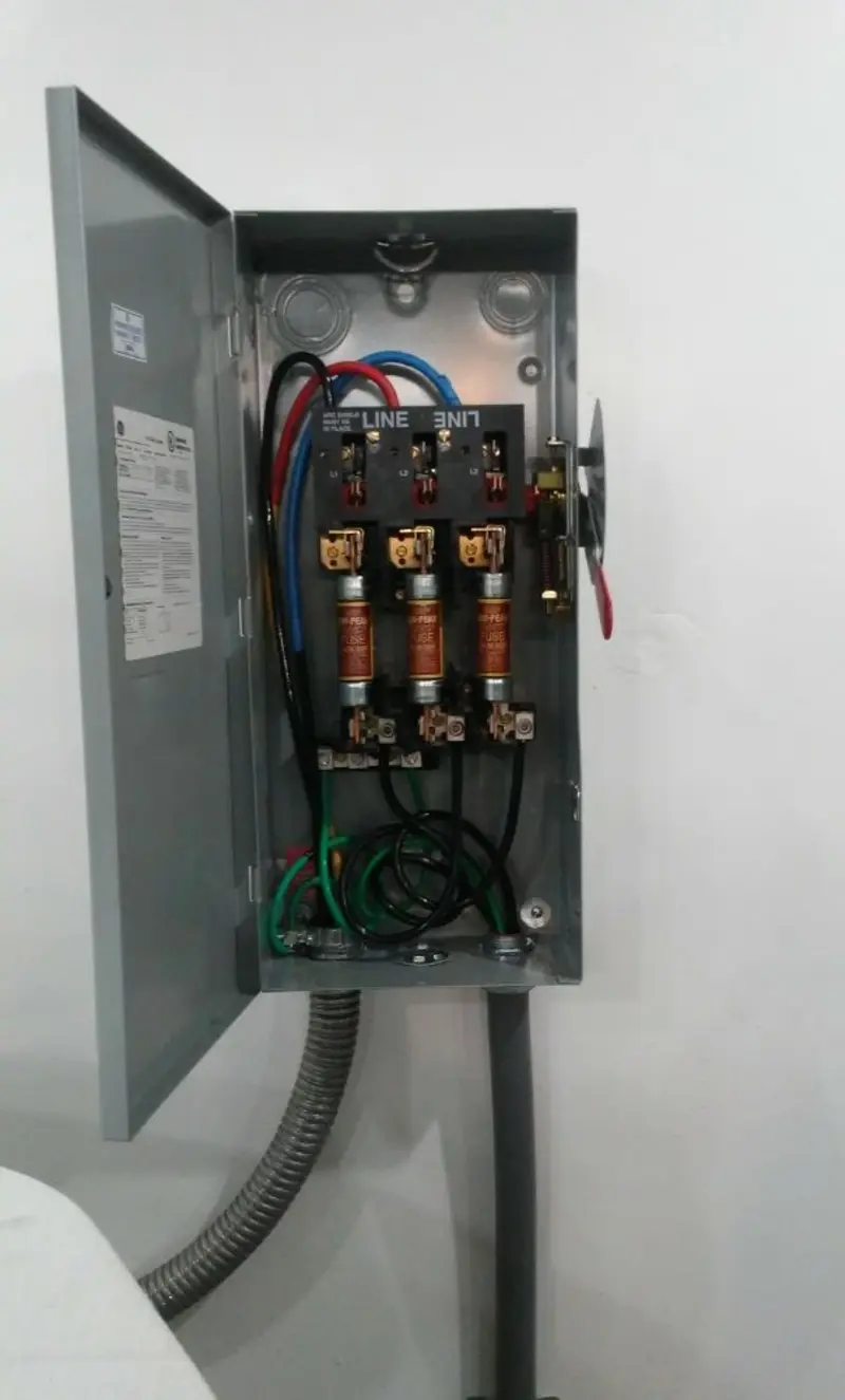 Three-phase disconnect switch installed for Electrical Wiring & Rewiring in Day Valley